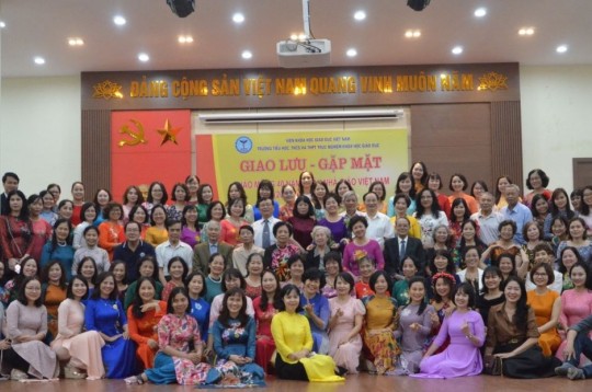 Trường TH, THCS & THPT Thực Nghiệm: Gặp mặt kỉ niệm 40 năm ngày Nhà giáo Việt Nam (20/11/1982 – 20/11/2022)